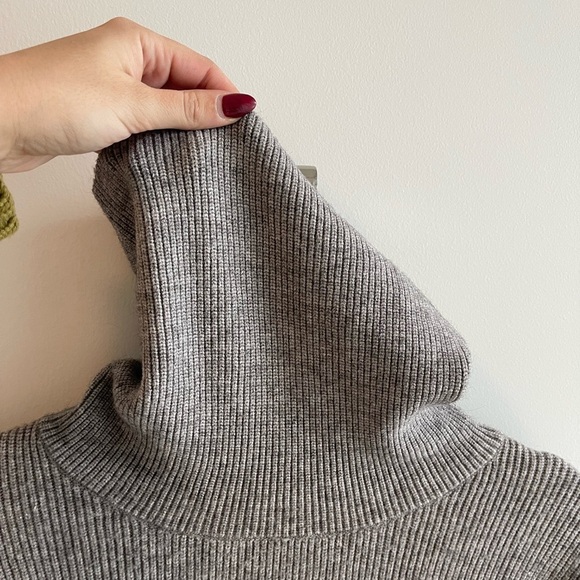 Free People Gray Ribbed Knit Sweater - Picture 2 of 4